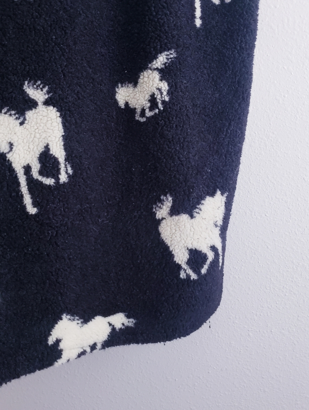 Outback Trading Co Horse Western Sherpa Vest - Picture 6 of 8
